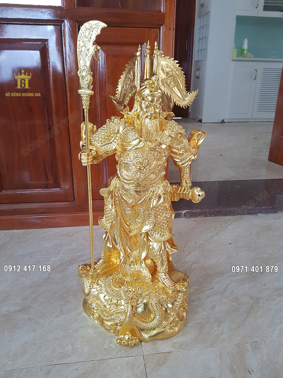 Bàn Giao Tượng Đồng Quan Công Dáng Đứng Dát Vàng 9999 Tại Nhà Khách Hàng