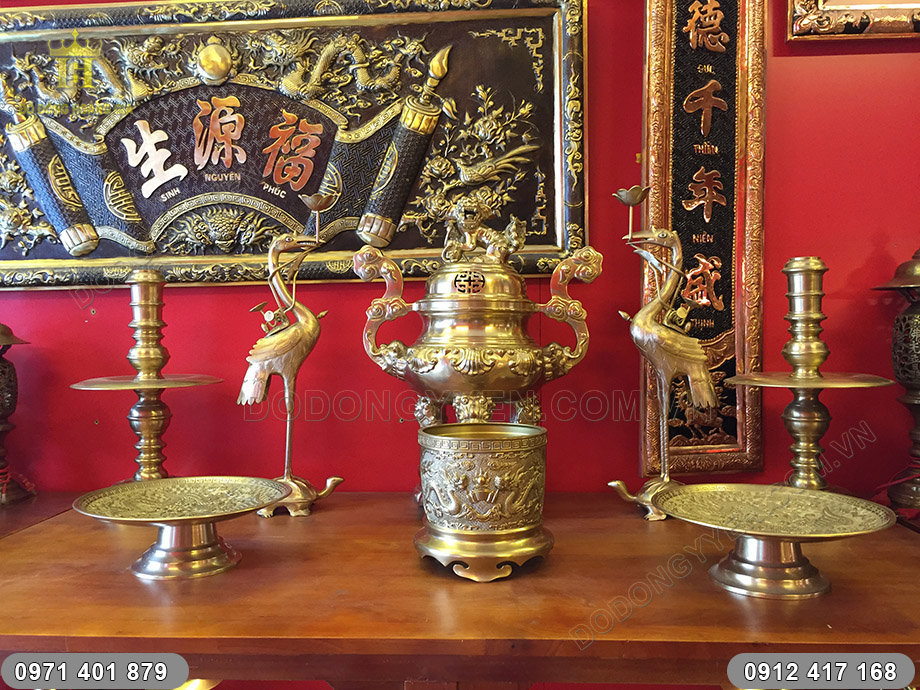 b&aacute;t hương đồng v&agrave;ng 20cm