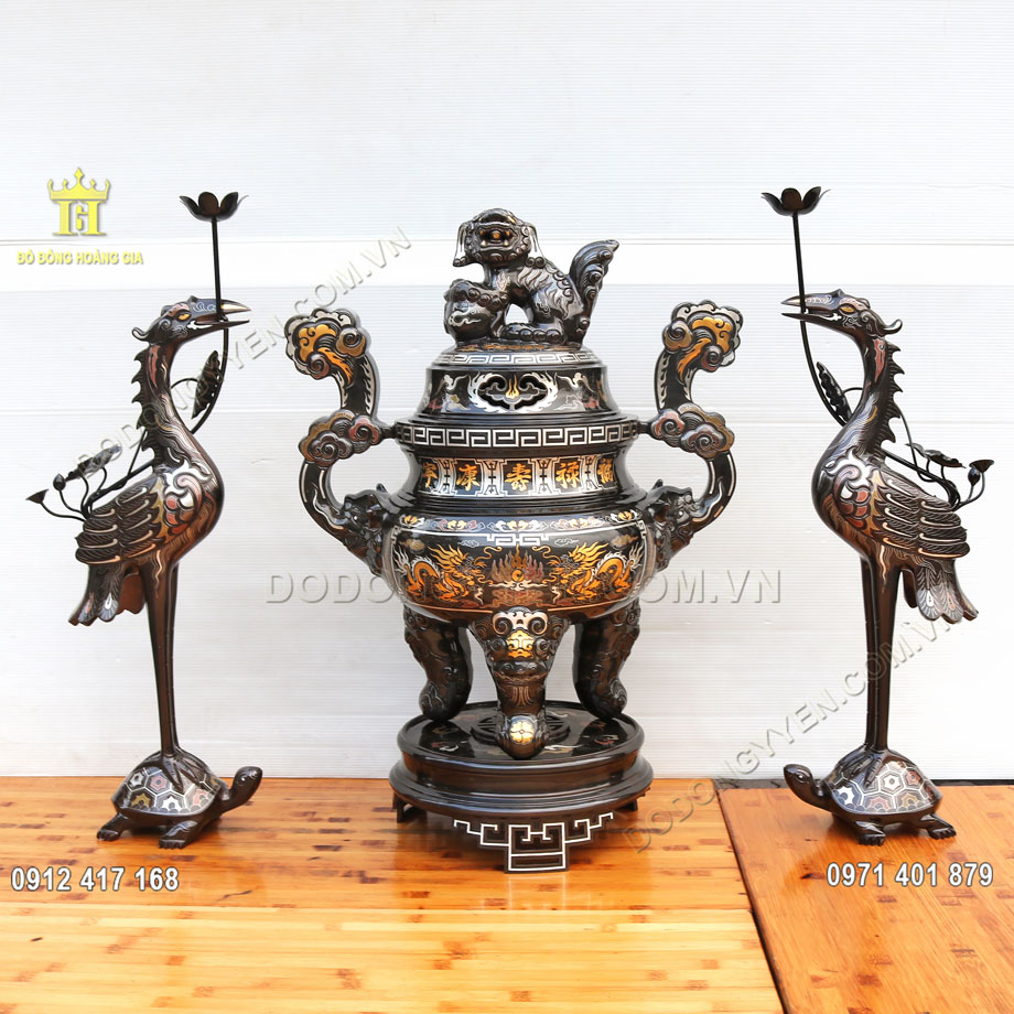 Bộ Tam Sự Đỉnh Hạc Bằng Đồng Đỏ Khảm Ngũ Sắc Cao 70Cm