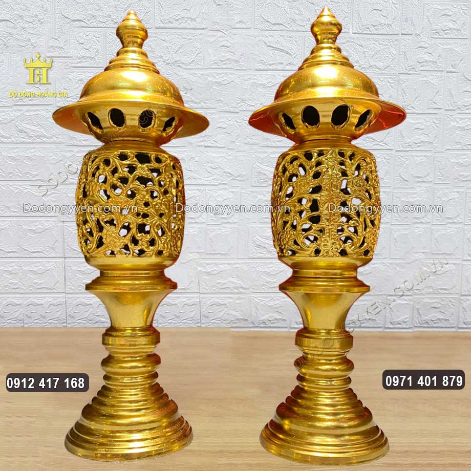Đôi Đèn Thờ Bằng Đồng Thếp Vàng 24K