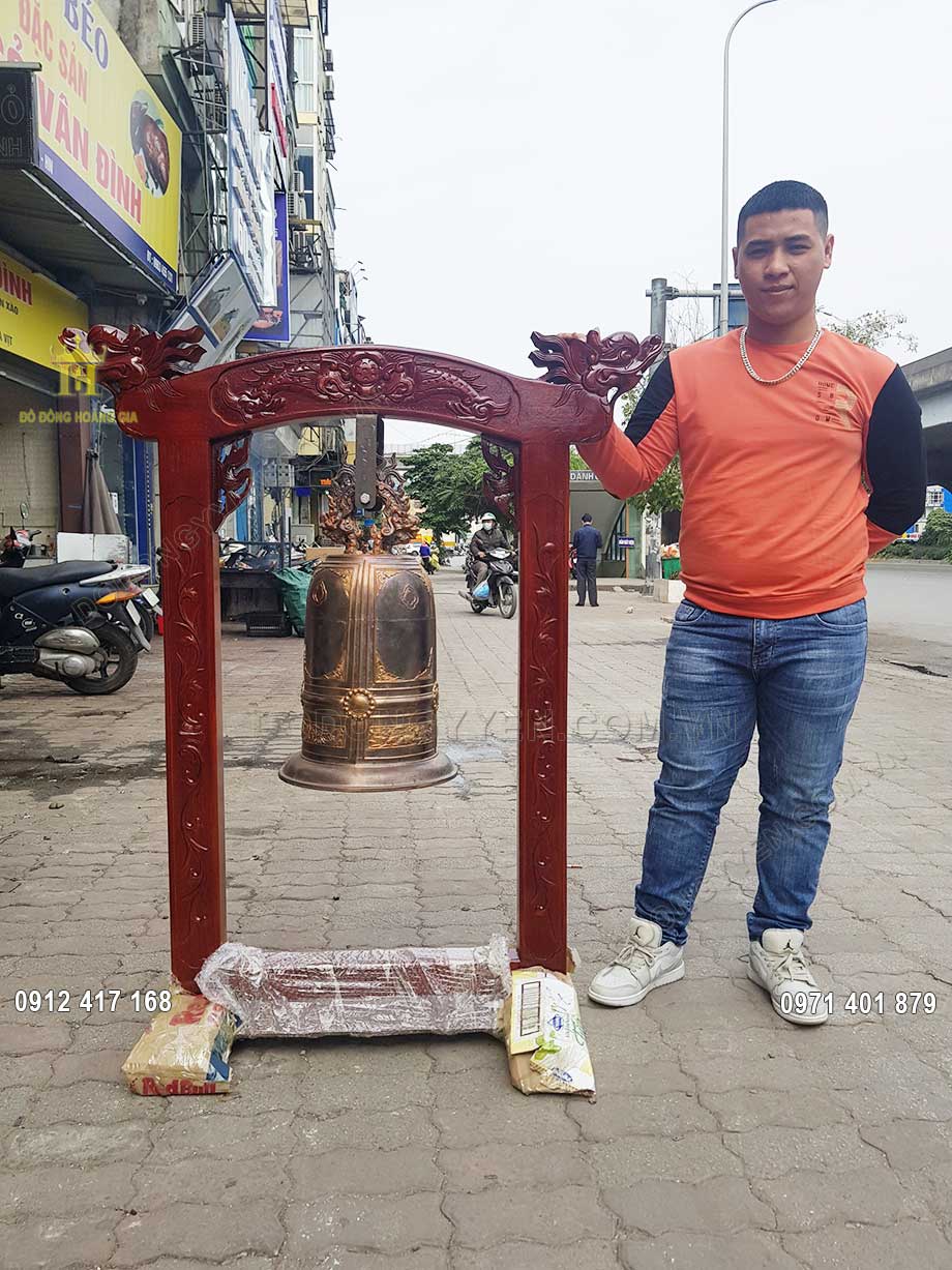 Đ&uacute;c Chu&ocirc;ng Đồng Cao Cấp 61Cm