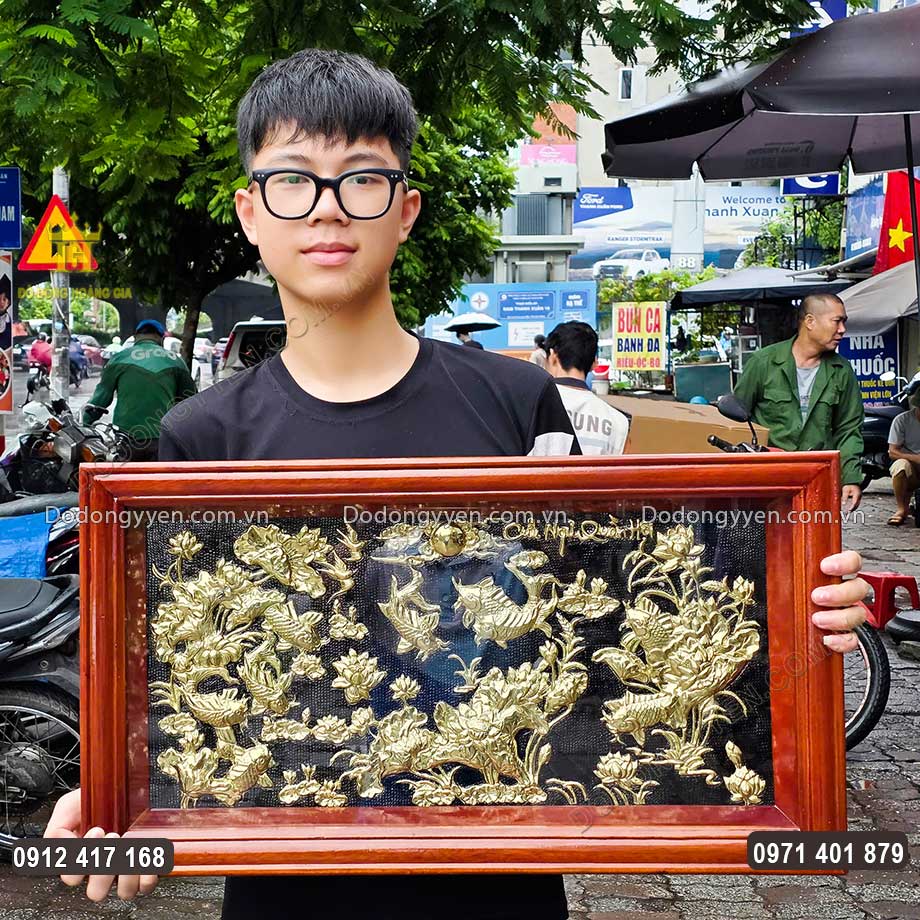 Tranh Cửu Ngư Quần Hội Bằng Đồng Vàng Khổ Nhỏ