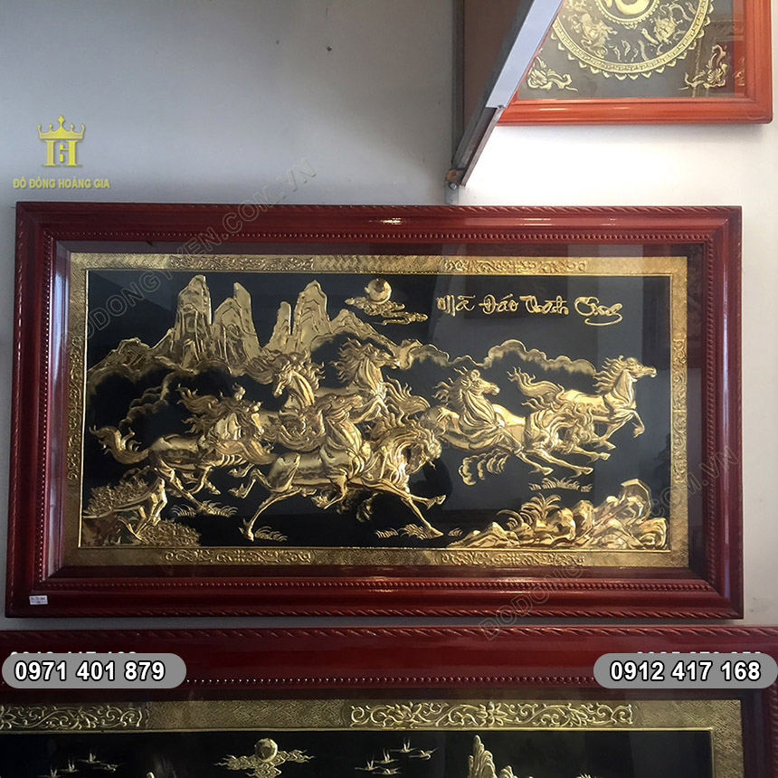 Tranh Đồng Bát Mã Truy Phong Mạ Vàng 24K