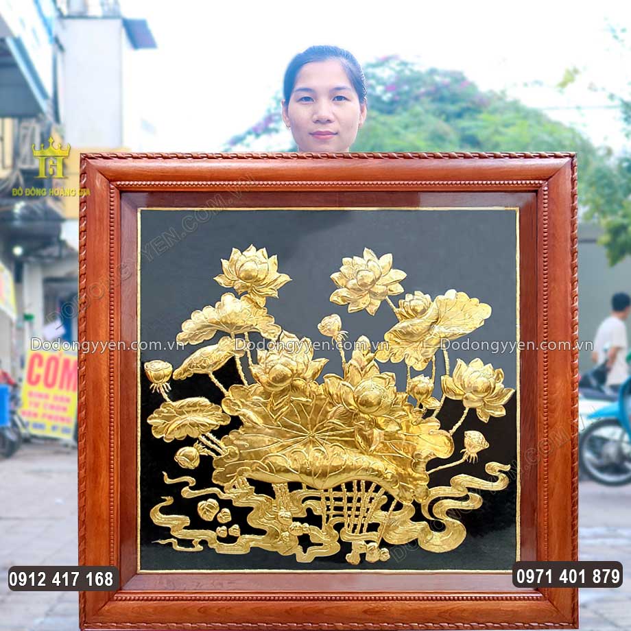 Tranh Đồng Hoa Sen Mạ Vàng 24K Khổ Vuông 1M2
