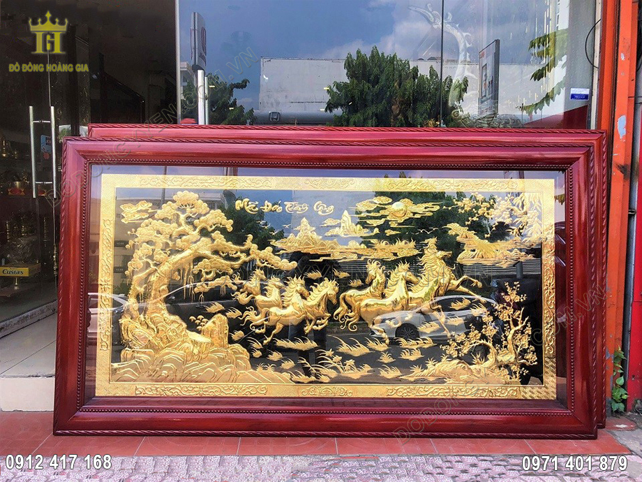 H&igrave;nh ảnh t&aacute;m con ngựa đang phi nước đại tượng trưng cho sao b&aacute;t bạch rất vượng kh&iacute;, n&ecirc;n ch&uacute;ng được coi như biểu tượng của t&agrave;i lộc, của sự thăng tiến, của sự ph&aacute;t đạt