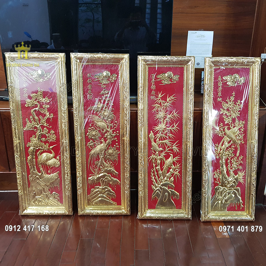 Tranh tứ quý đồng vàng nền đỏ 88cm
