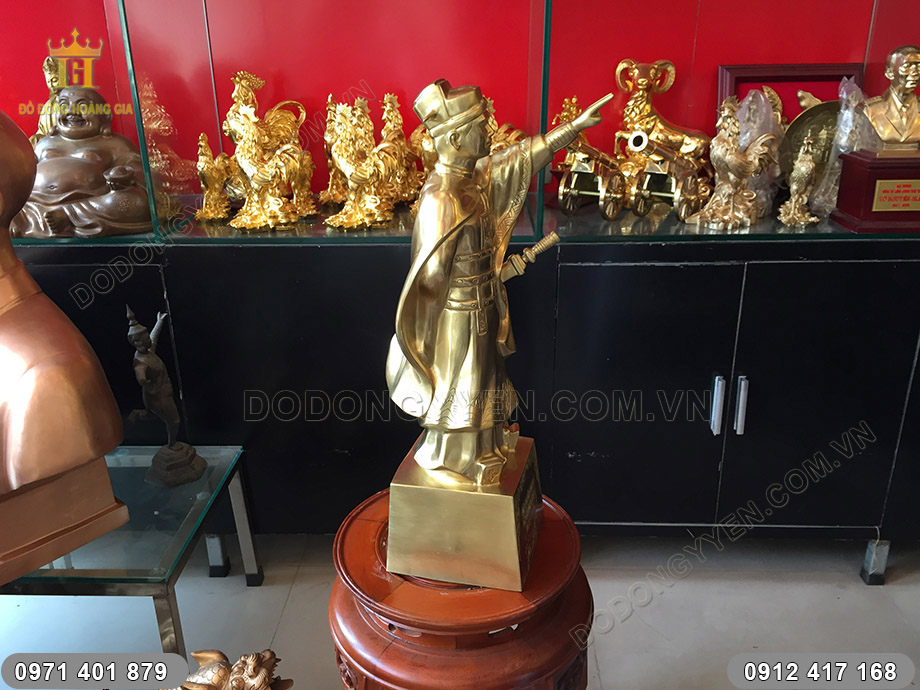 tượng đồng l&yacute; thường kiệt