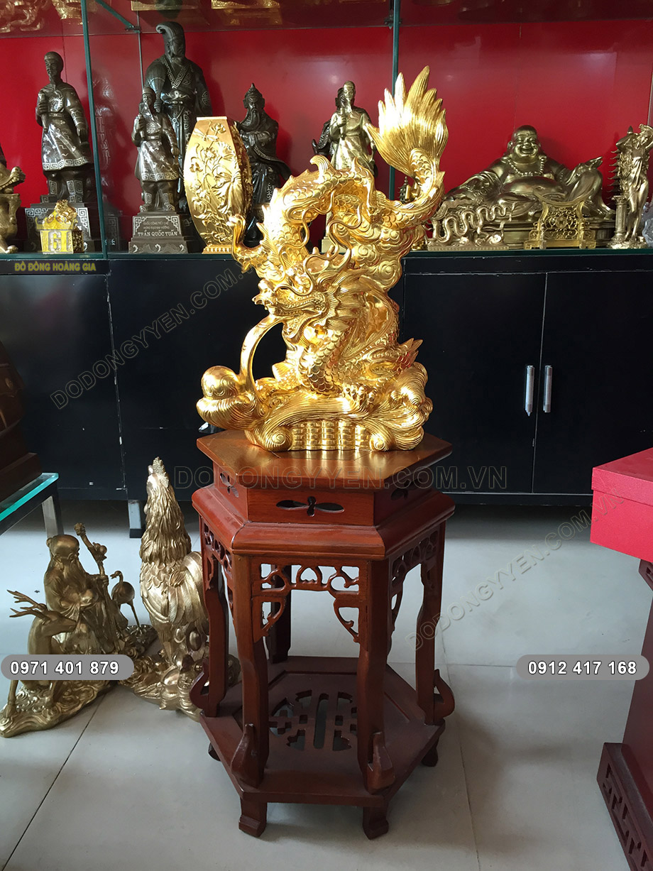 rồng d&aacute;t v&agrave;ng