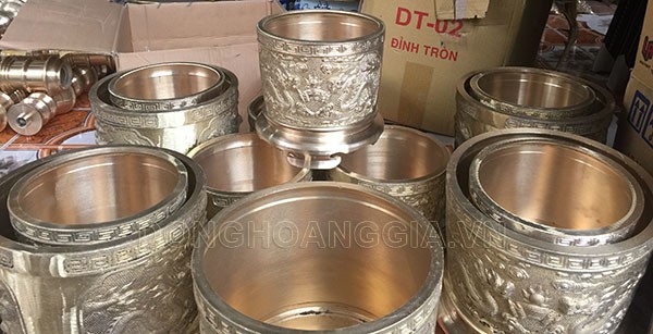 Hình ảnh bát hương ở xưởng sản xuất bát hương