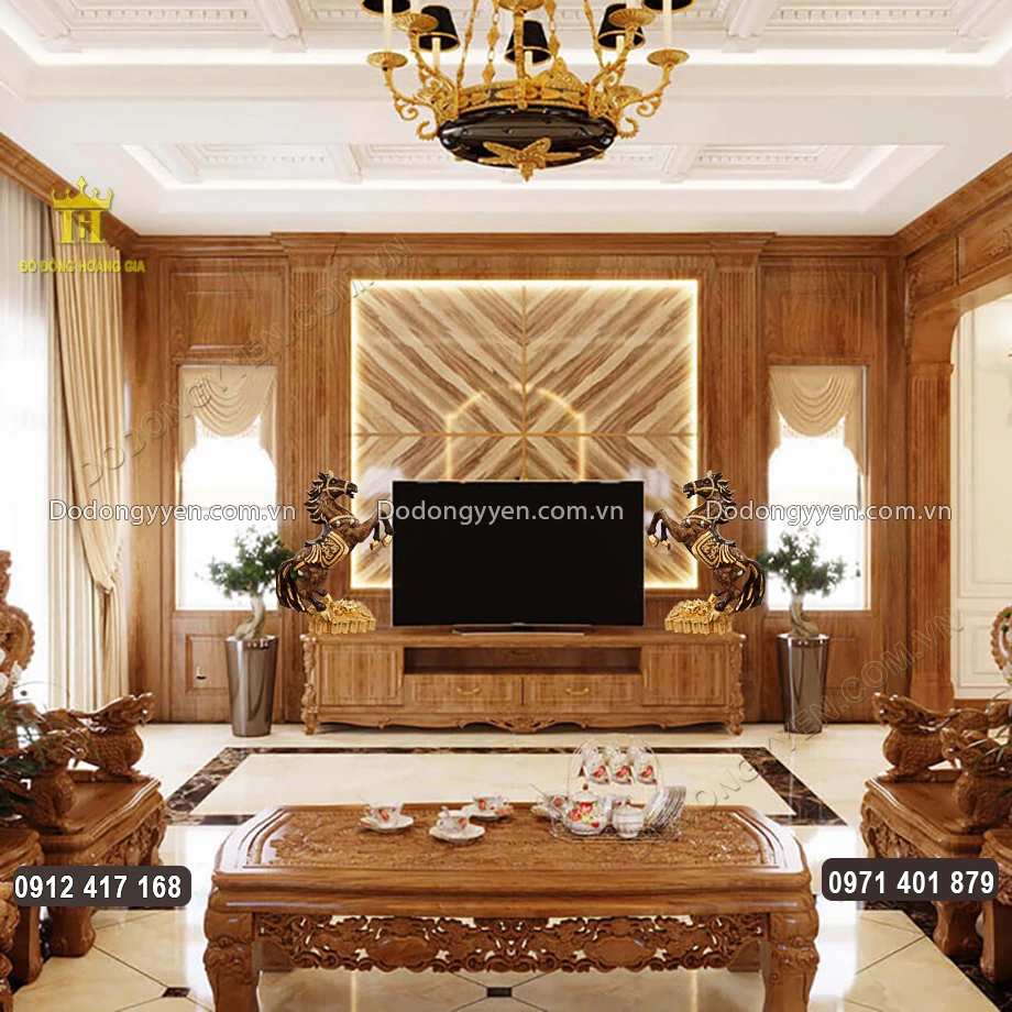 H&igrave;nh ảnh tượng ngựa phong thủy tại nh&agrave; Qu&yacute; kh&aacute;ch h&agrave;ng