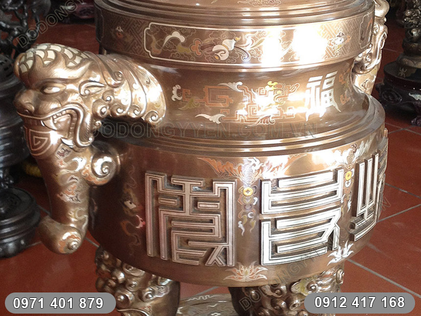 th&acirc;n đỉnh đồng tai voi