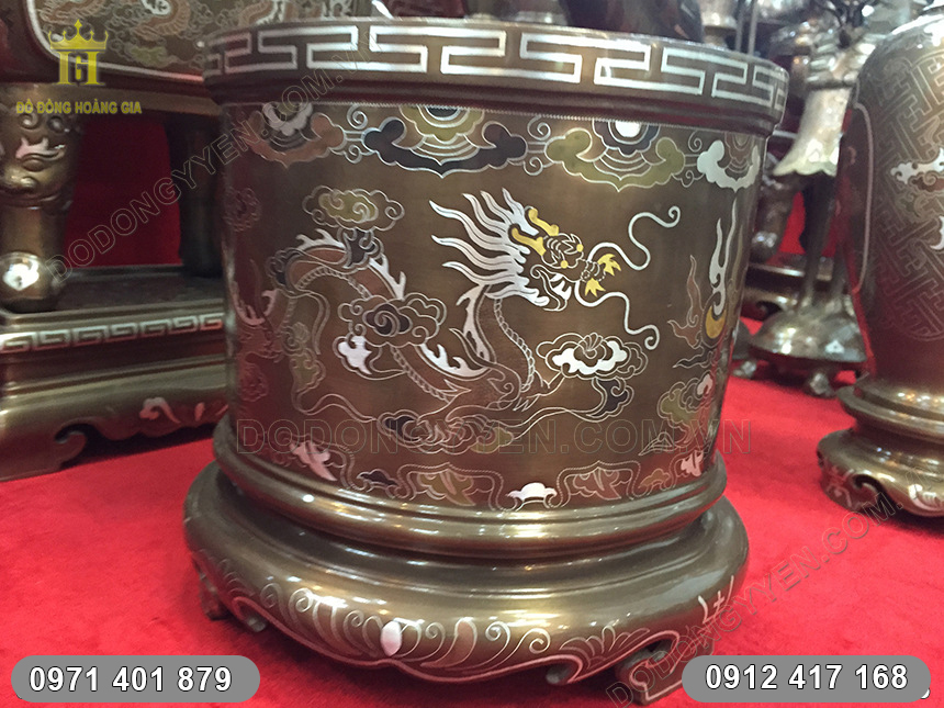 Bát Hương Đồng Khảm Ngũ Sắc Bát Hương Đồng Khảm Ngũ Sắc