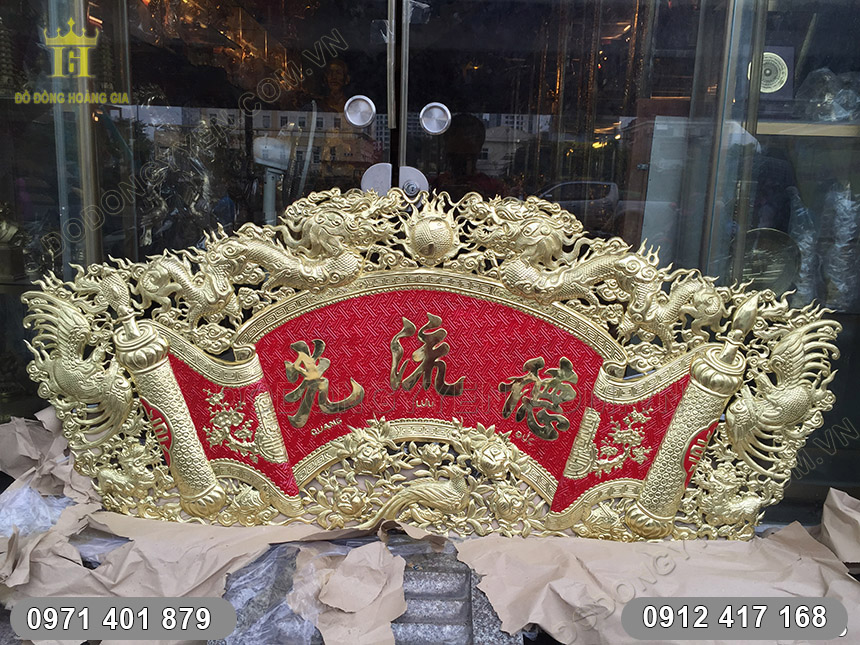 bộ cuốn thư c&acirc;u đối đồng v&agrave;ng nền đỏ