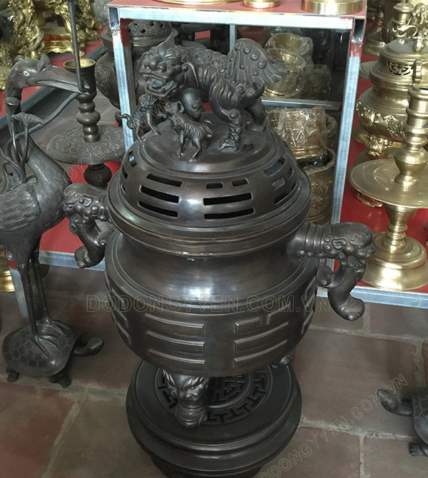lư h&oacute;a v&agrave;ng mẫu 4
