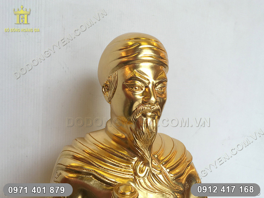 Tượng Trần Hưng Đạo Dát Vàng 9999 Tượng Trần Hưng Đạo Dát Vàng 9999