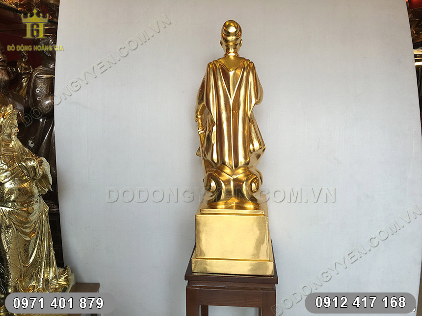 Tượng Trần Hưng Đạo Dát Vàng 9999 Tượng Trần Hưng Đạo Dát Vàng 9999