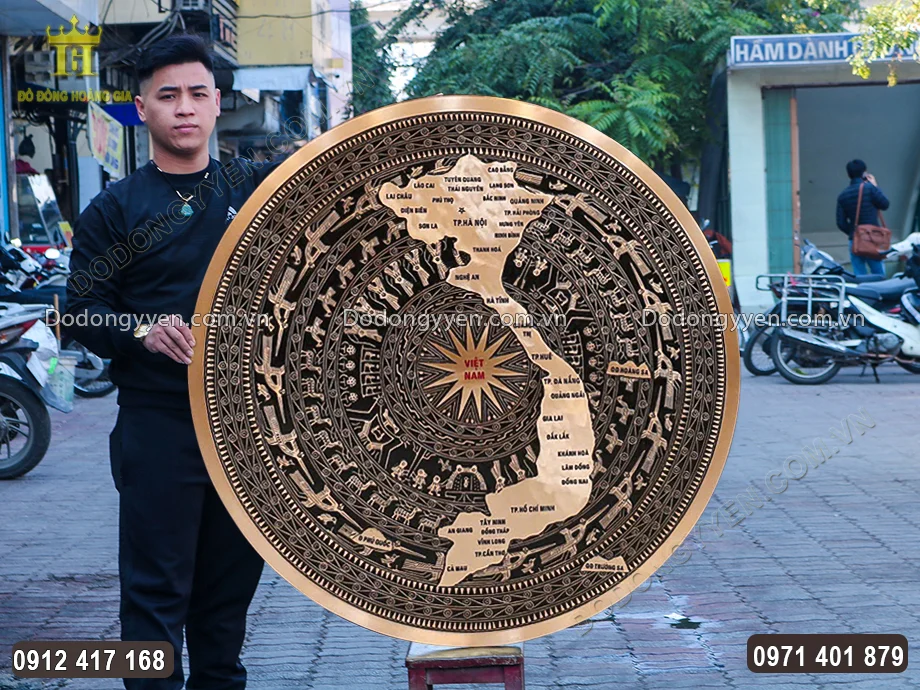 Mặt Trống Đồng Đ&uacute;c H&igrave;nh Bản Đồ Việt Nam Mẫu Mới 34 Tỉnh Th&agrave;nh