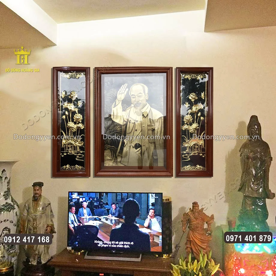 Tranh B&aacute;c Hồ Vẫy Tay Ch&agrave;o Bằng Đồng Ăn M&ograve;n