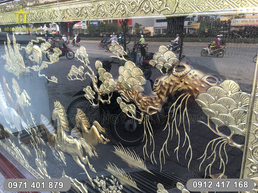 Tranh B&aacute;t M&atilde; Bằng Đồng