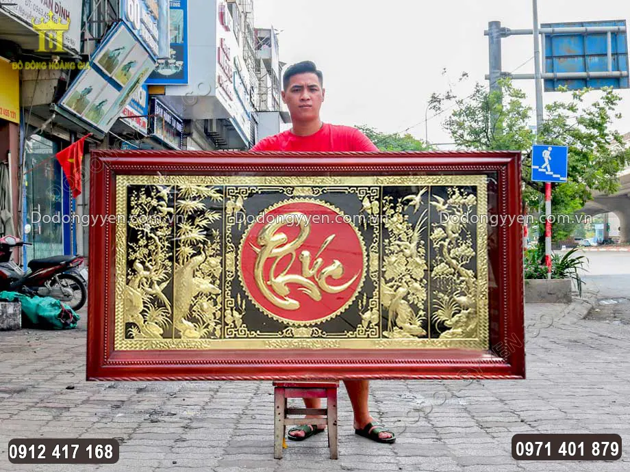 Tranh Chữ Ph&uacute;c Chạm Tứ Qu&yacute; Bằng Đồng V&agrave;ng