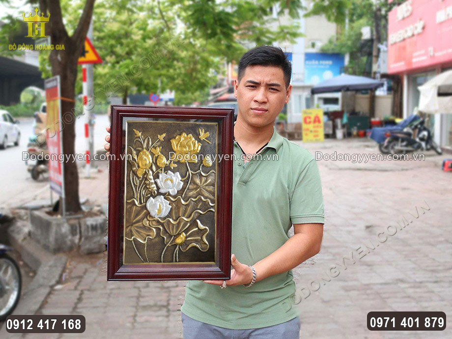 Tranh Đồng Hoa Sen D&aacute;t V&agrave;ng D&aacute;t Bạc 925 Cao Cấp