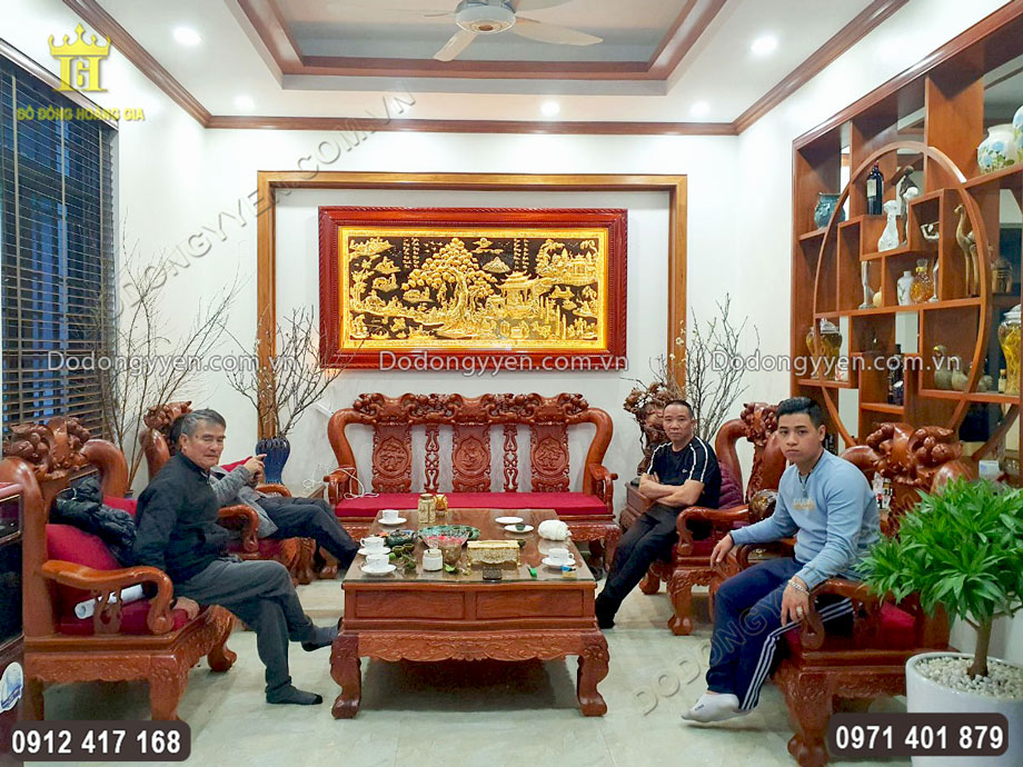 Tranh Đồng Phong Thủy Đẹp Nào Nên Treo Tại Phòng Khách?
