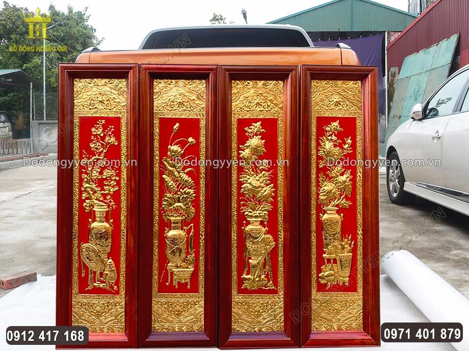 Tranh Đồng Tứ B&igrave;nh Nền Đỏ Mạ V&agrave;ng 24K
