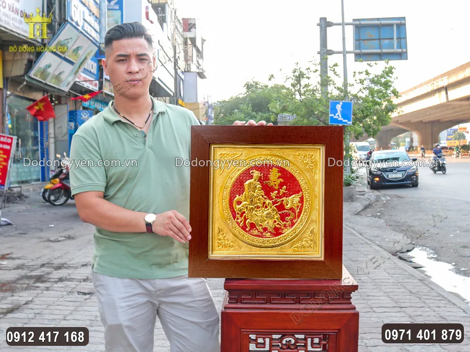 Tranh Mừng Thọ B&agrave; Bằng Đồng V&agrave;ng Mạ V&agrave;ng 24K