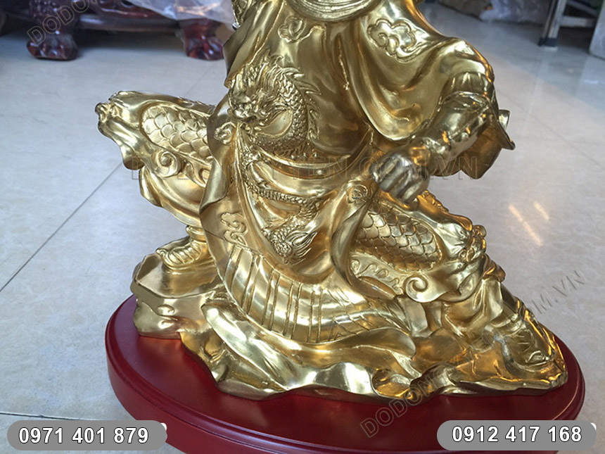 Tượng Quan C&ocirc;ng phần đế