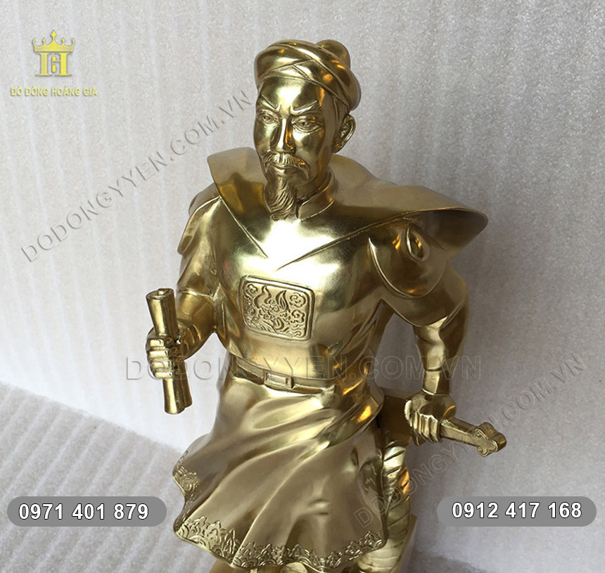 tượng đồng Đức Thánh Trần tượng đồng Đức Thánh Trần