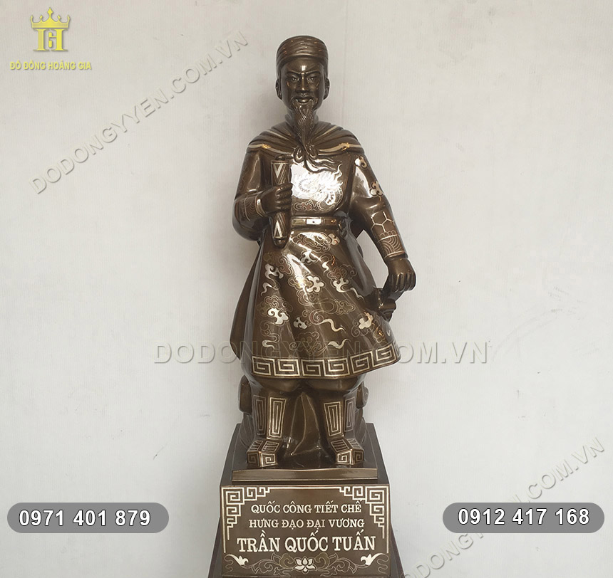 Tượng Trần Hưng Đạo Khảm Tam Khí Tượng Trần Hưng Đạo Khảm Tam Khí