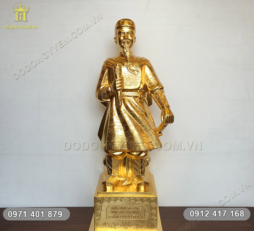 Tượng Trần Quốc Tuấn Dát Vàng Tượng Trần Quốc Tuấn Dát Vàng
