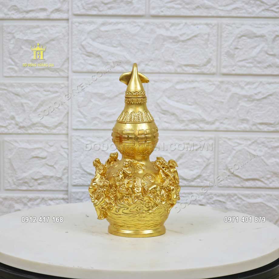 Mẫu hồ l&ocirc; phong thủy bằng đồng mạ v&agrave;ng l&agrave; sản phẩm cao cấp
