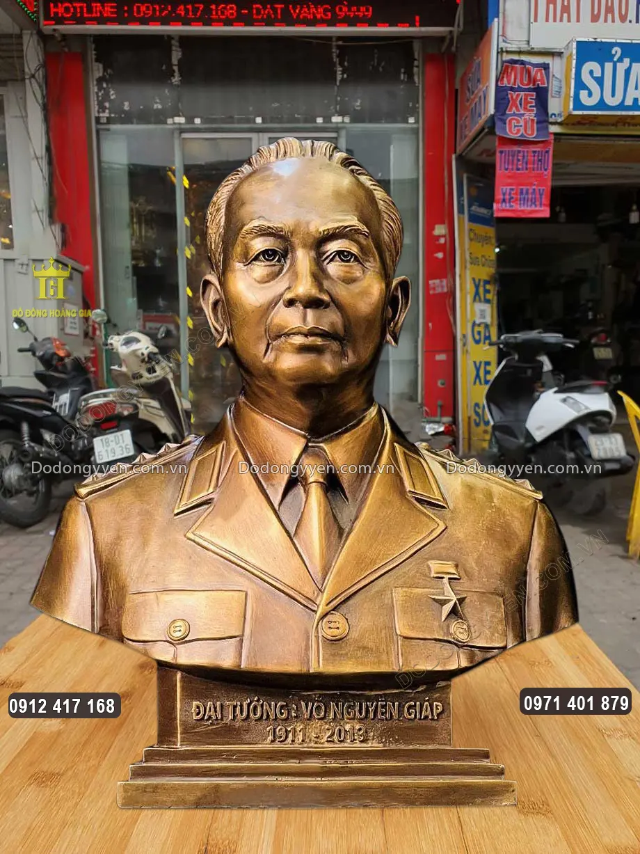 Tượng Bán Thân Bác Giáp Bằng Đồng Hun Giả Cổ